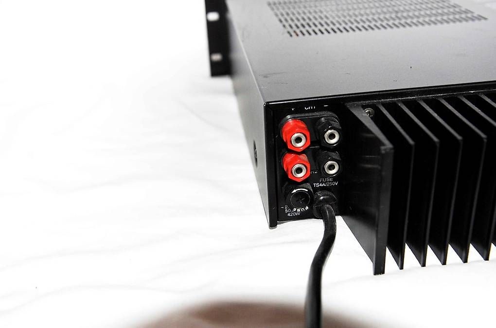 Verstärker: Inkel MA - 420 professionel power amplifier – Gebraucht aus Basel von storchenricardo 4
