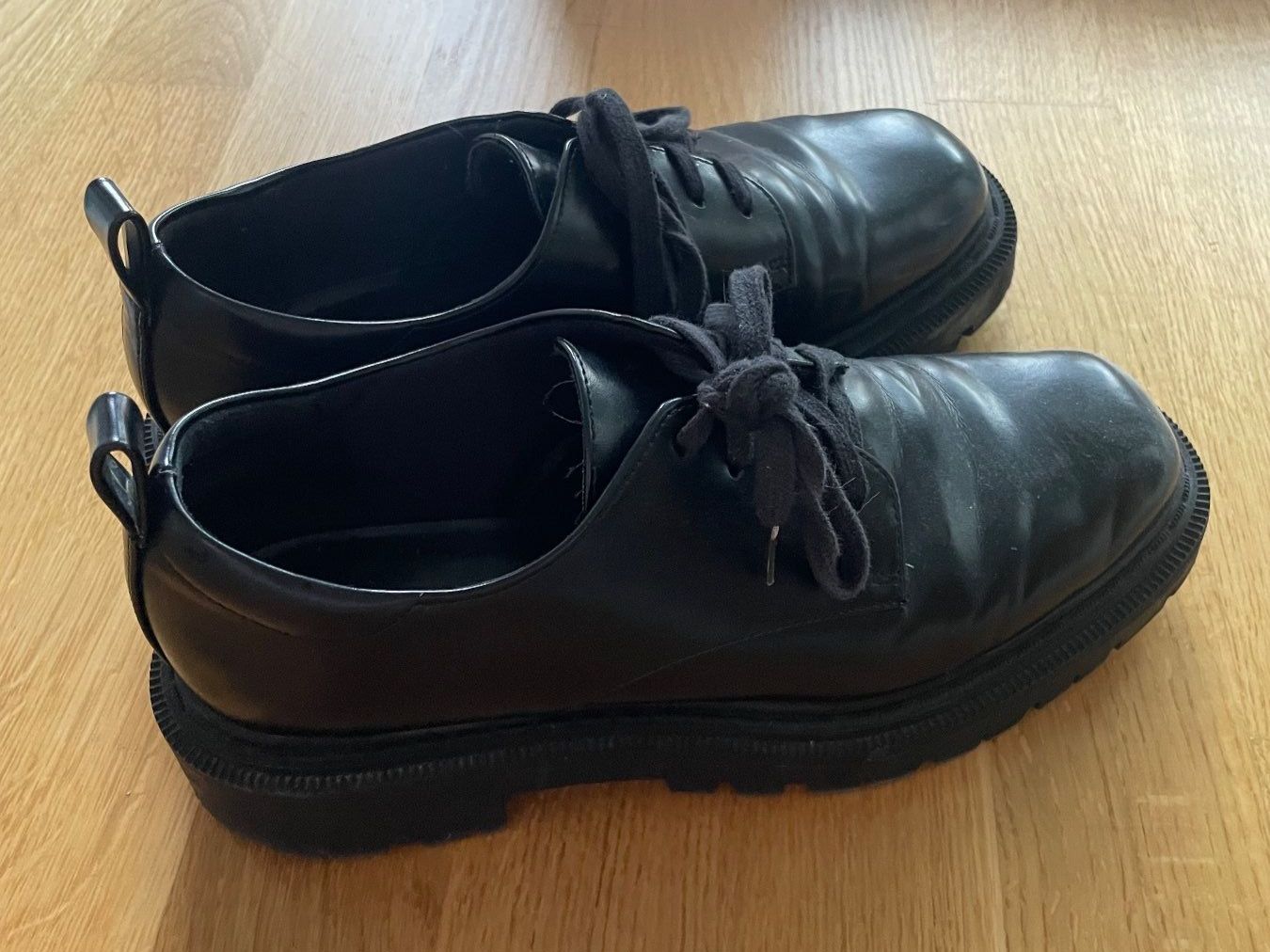 Monki Scarpe da donna: Chaussures Monki vegan (taille 40) – Usato da Bussigny venduto da almee14 2