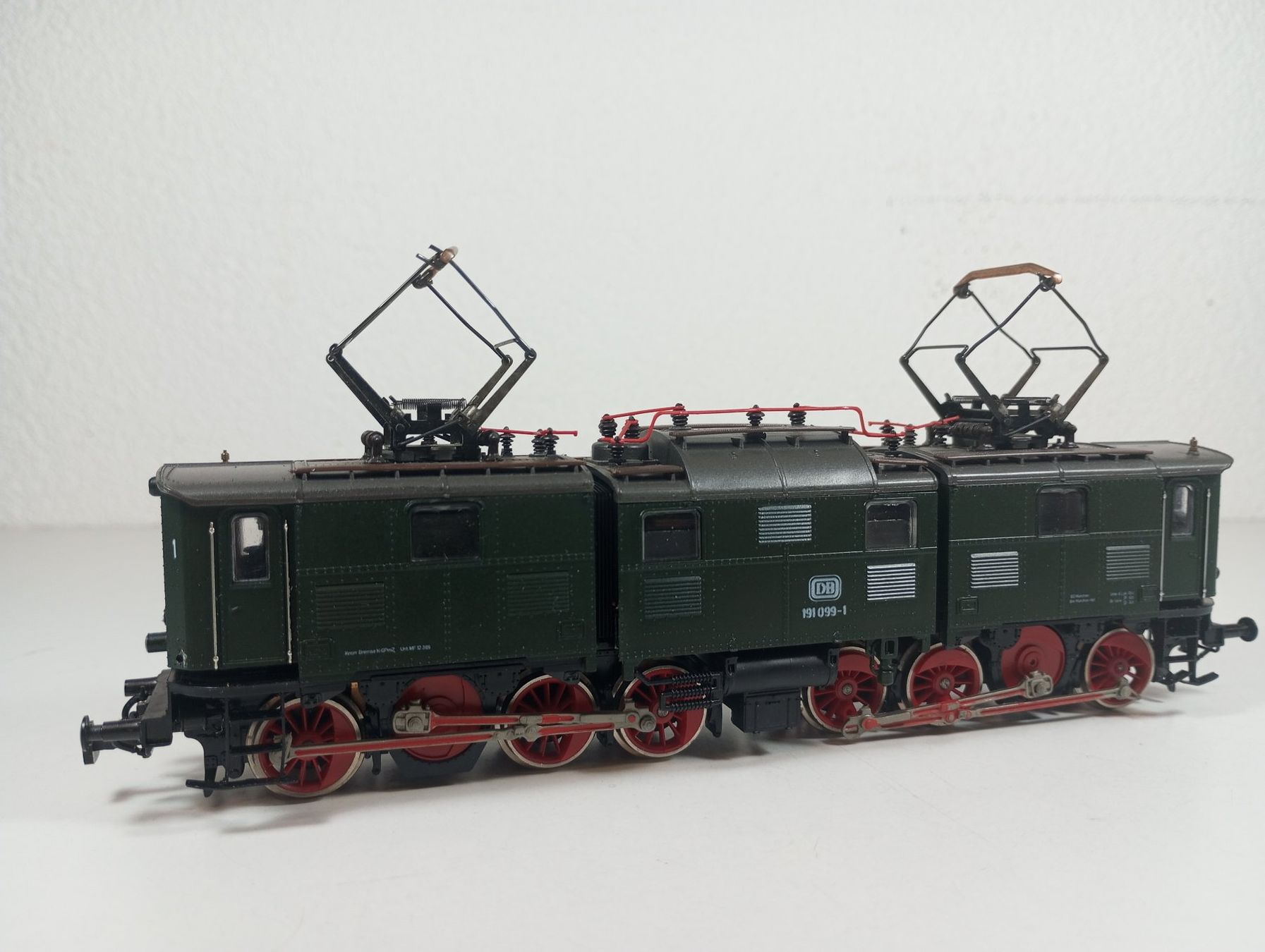 Roco Modellini di ferrovie: ROCO: Lokomotive BR 191 DB – Difettoso da Fontaines NE venduto da waterfoot 2