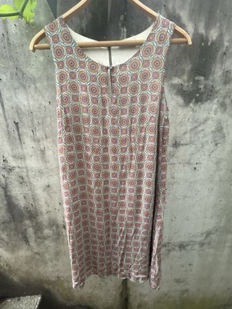 Kleid Nile Grösse S gemustert guter Zustand