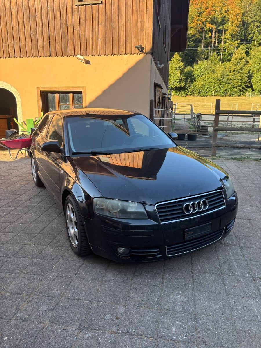 Audi Automobili: Audi A3 2.0FSI – Difettoso da Zürich venduto da YarosBaros