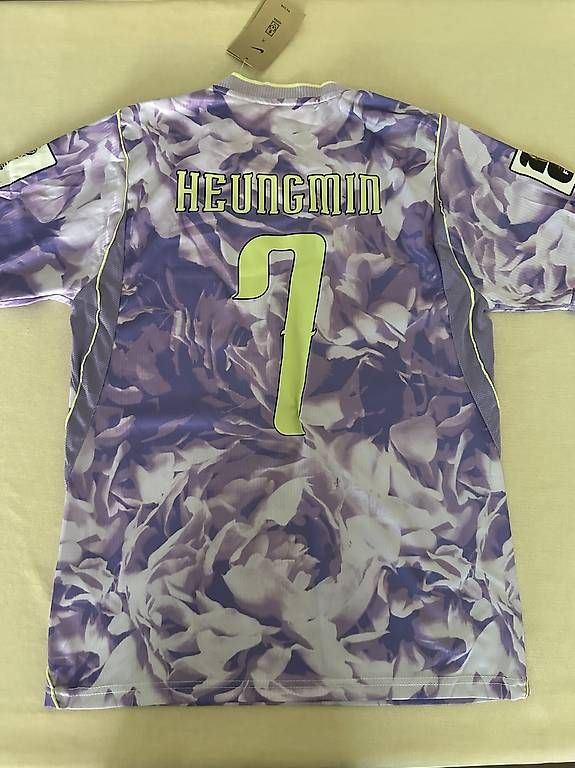 Leibchen & Hosen: Heungmin 7 Trikot – Gebraucht aus Birr von KingLaki 1