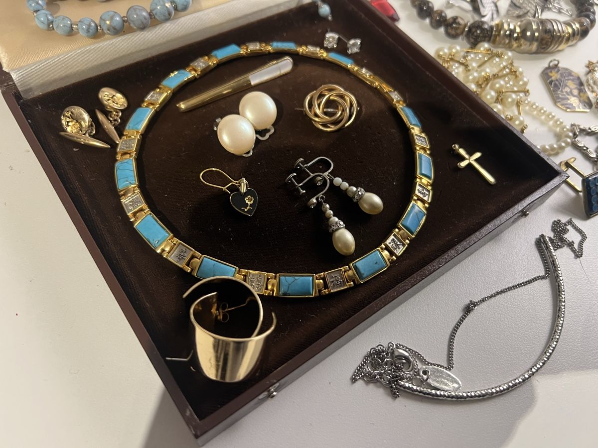 Altri gioielli: Lot de bijoux anciens – Usato da St-Pierre-Clages venduto da ste_xk6p 6
