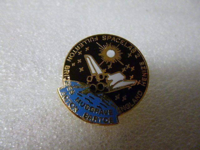 Spille & Fermagli: PINS Spacelab 2 Mission Space Shuttle – Usato da Pambio Noranco venduto da Pol69 1