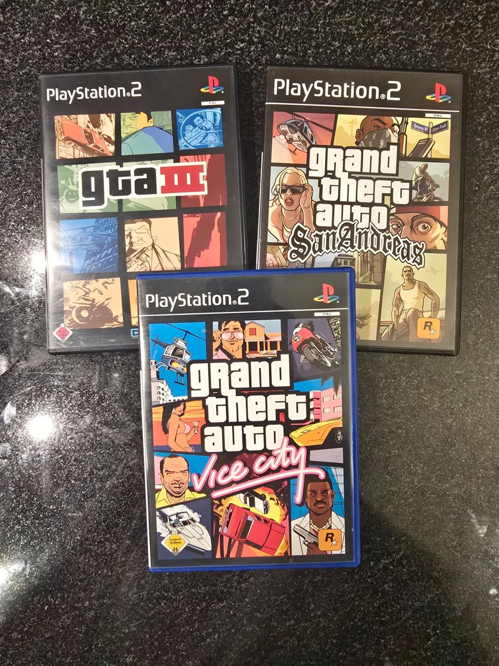 Sony Console: PS2 mit OVP +GTA Kollektion – Usato da Hombrechtikon venduto da embenito 6