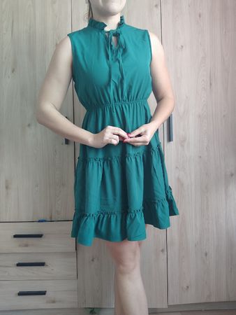 Sleeveless Tiered Ruffle Dress Green Size S Used Condition