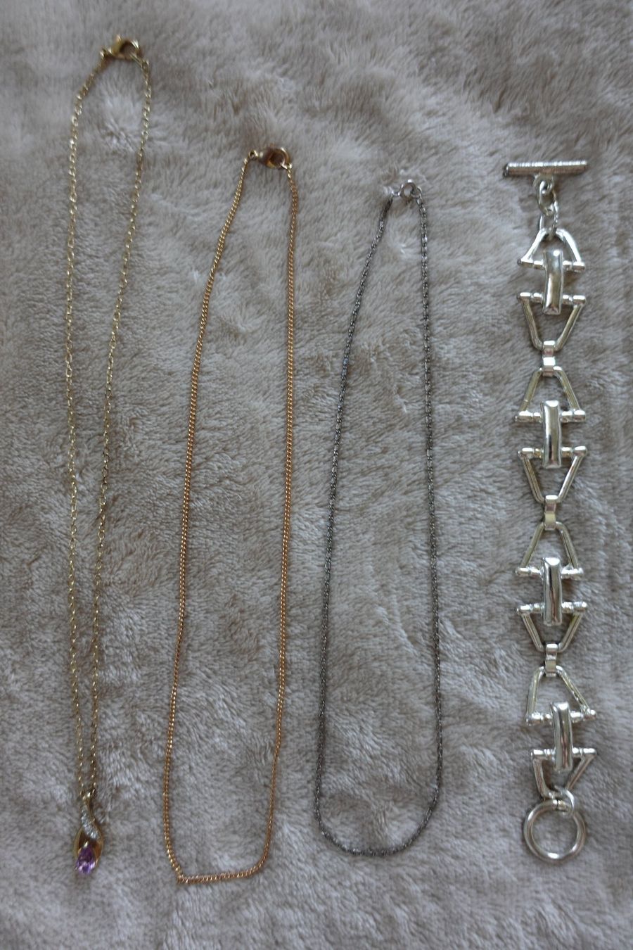 Autres bijoux: 1 schönes 25 teiliges Modeschmuck Set – D'occasion à rorschach par Babsi64 7