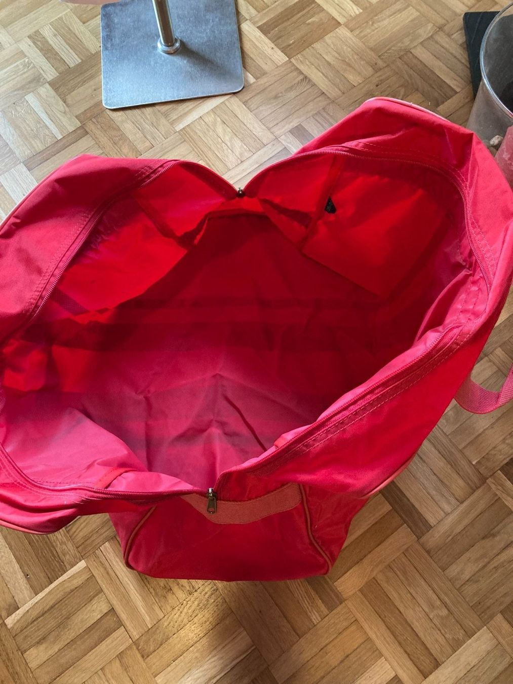 Taschen: Reisetasche – Gebraucht aus Balsthal von dasesaro 2