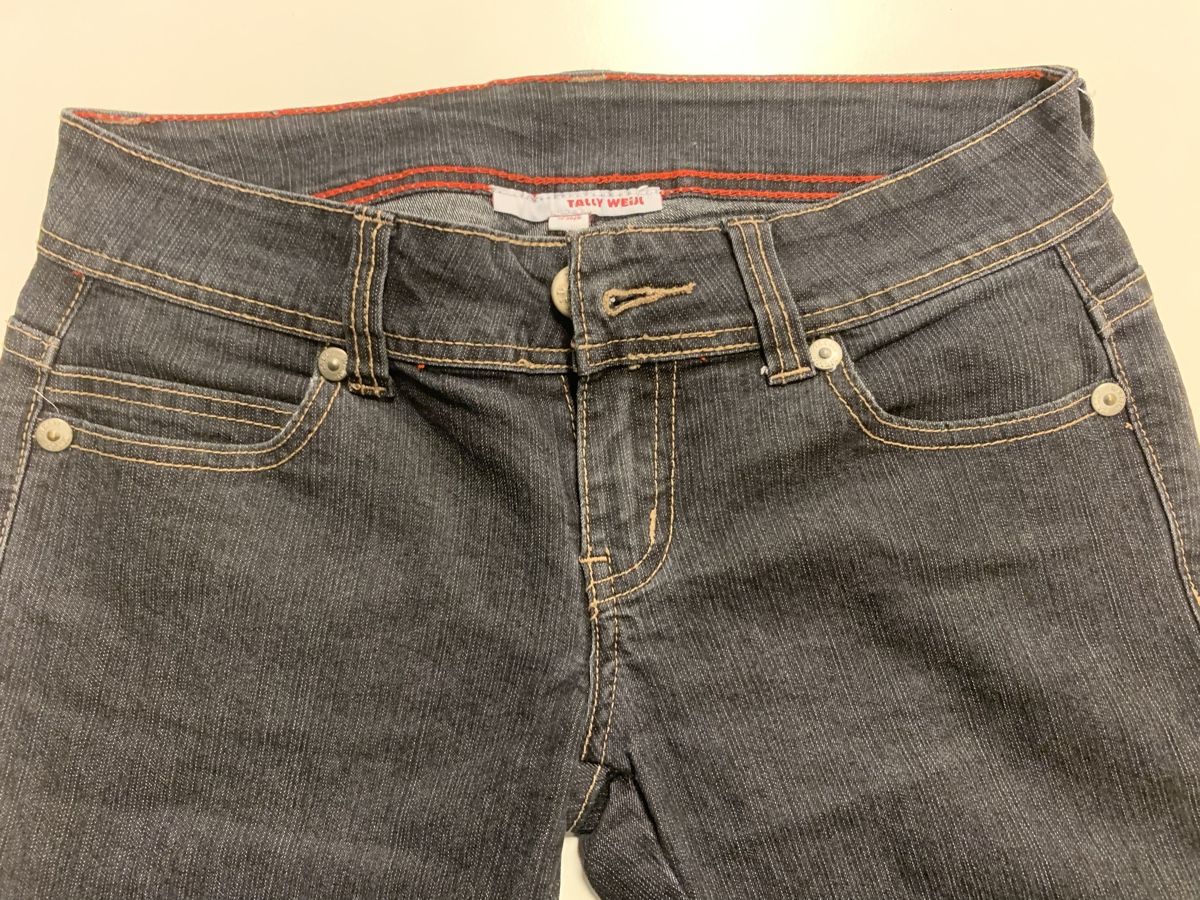 Tally Weijl Hosen: Jeans foncé – Gebraucht aus Montreux von iza_peche8