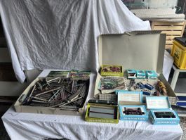 Modelleisenbahn Konvolut + zubehör (50)