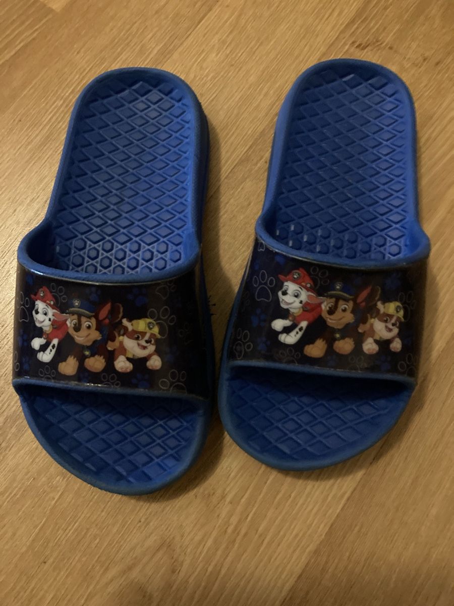 Scarpe per ragazzi: Paw Patrol Hausschuhe Gr. 26/27 – Usato da Emmenbrücke venduto da JJ_89