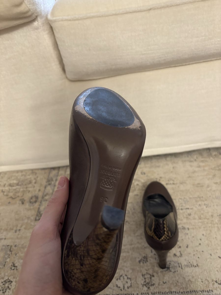 Navyboot Damenschuhe: Navyboot Pumps in brown – Neu (gemäss Beschreibung) aus Horgen von lme_8kj7 4