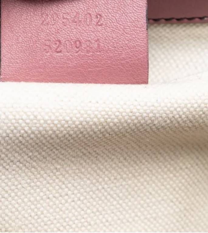 Taschen für Damen: Gucci Lederhandtasche in Rosa – Gebraucht aus Romont FR von Yohelys 4