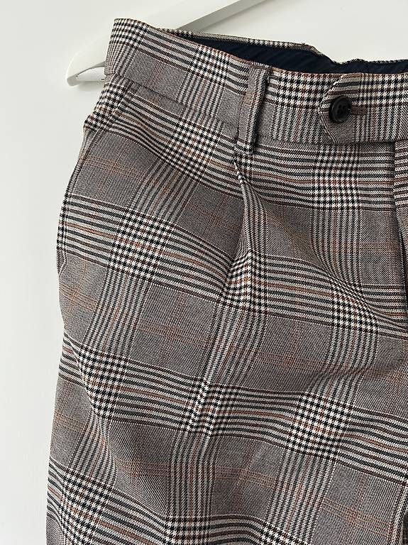 Pantaloni: Chino Stoffhose Grösse 30/29 – Usato da Köniz venduto da Ruffkiid 1
