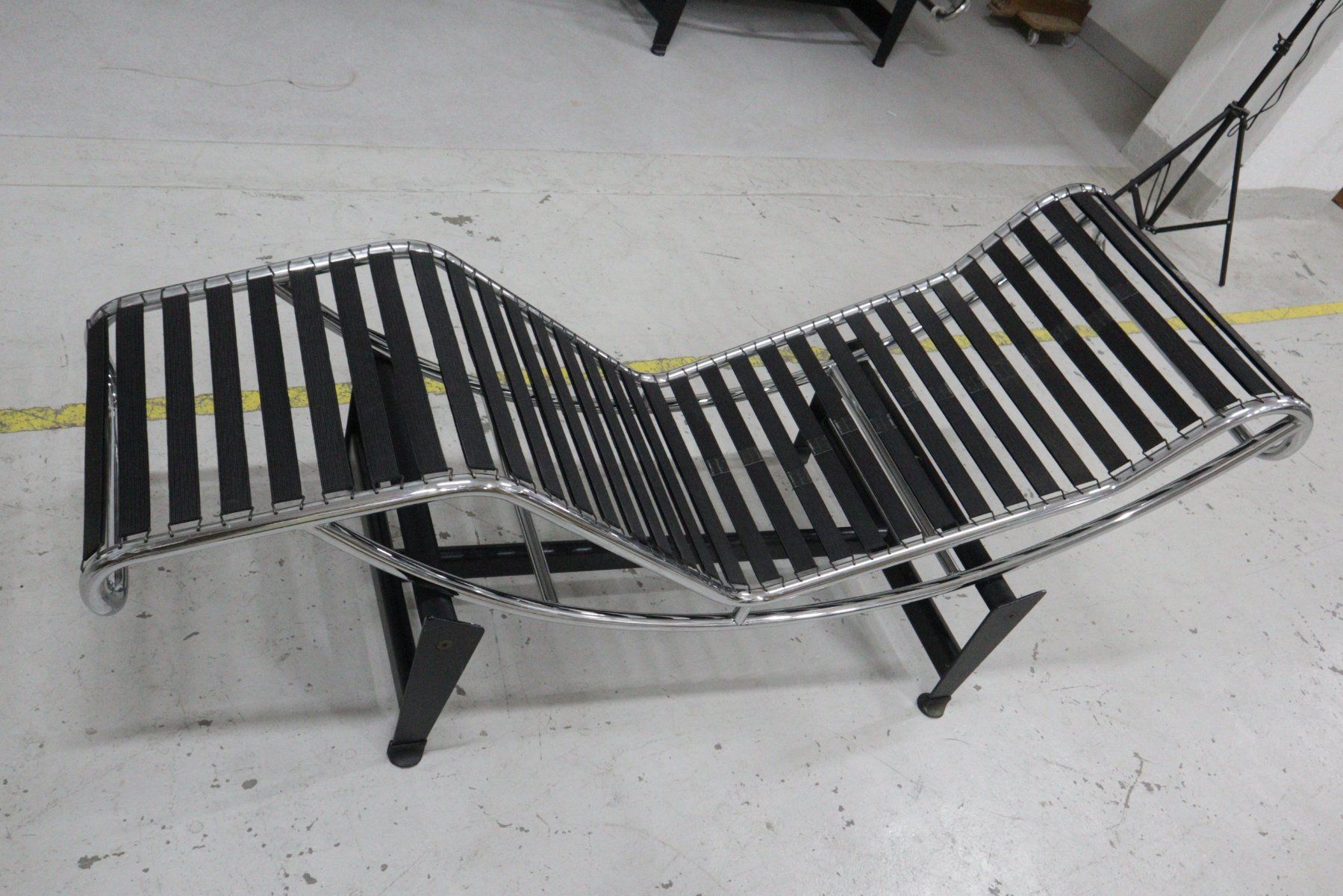 Sedie a sdraio: Nachbildung LC4 Liege von Le Corbusier – Usato da Volketswil venduto da brockipfannenstil 3