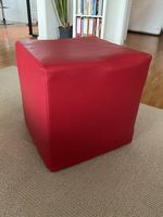Wuerfelhocker // Pouf cubique // Cube seat