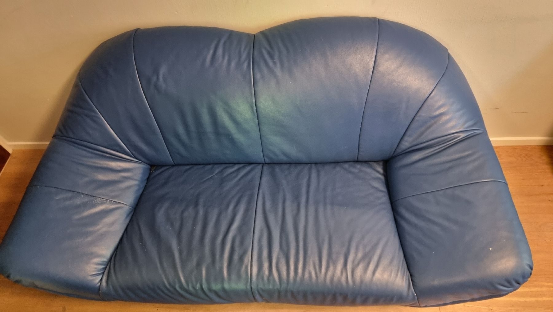 Sofas: Blaue couch, bequemes Sofa für zwei – Gebraucht aus Reichenburg von Kiwi1403 1