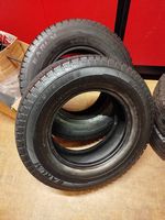 2x winterpneus 225 70 r15c