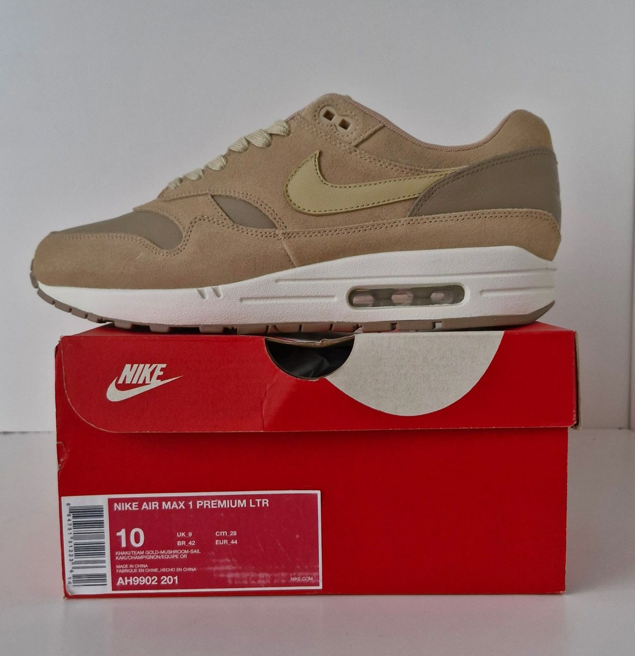 Nike Scarpe da uomo: Nike Air Max 1 Premium LTR – Nuovo (secondo la descrizione) da Arni AG venduto da PokemonCardsStore