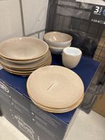 Schönes Geschirrset von CreaTable Nature Collection in Beige