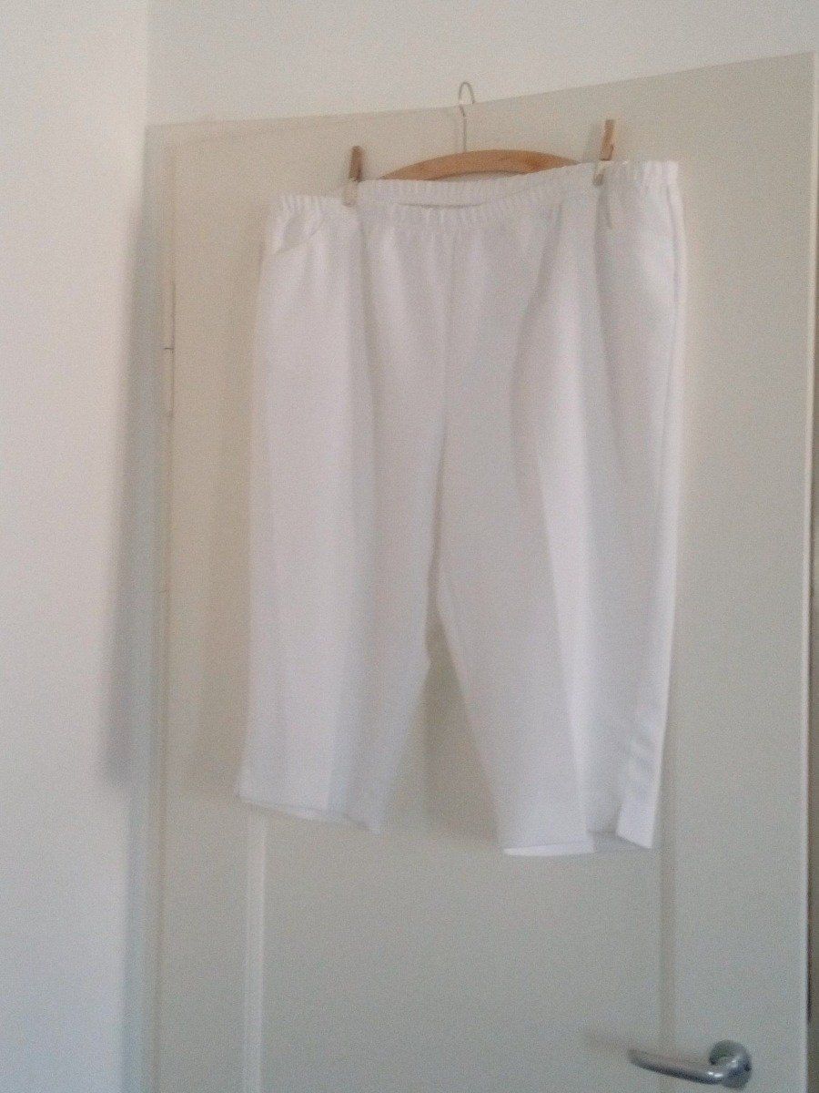 Pantaloni: Weisse Bermuda-Shorts Oversize Grösse 62 – Usato da Zürich venduto da Mitzi6