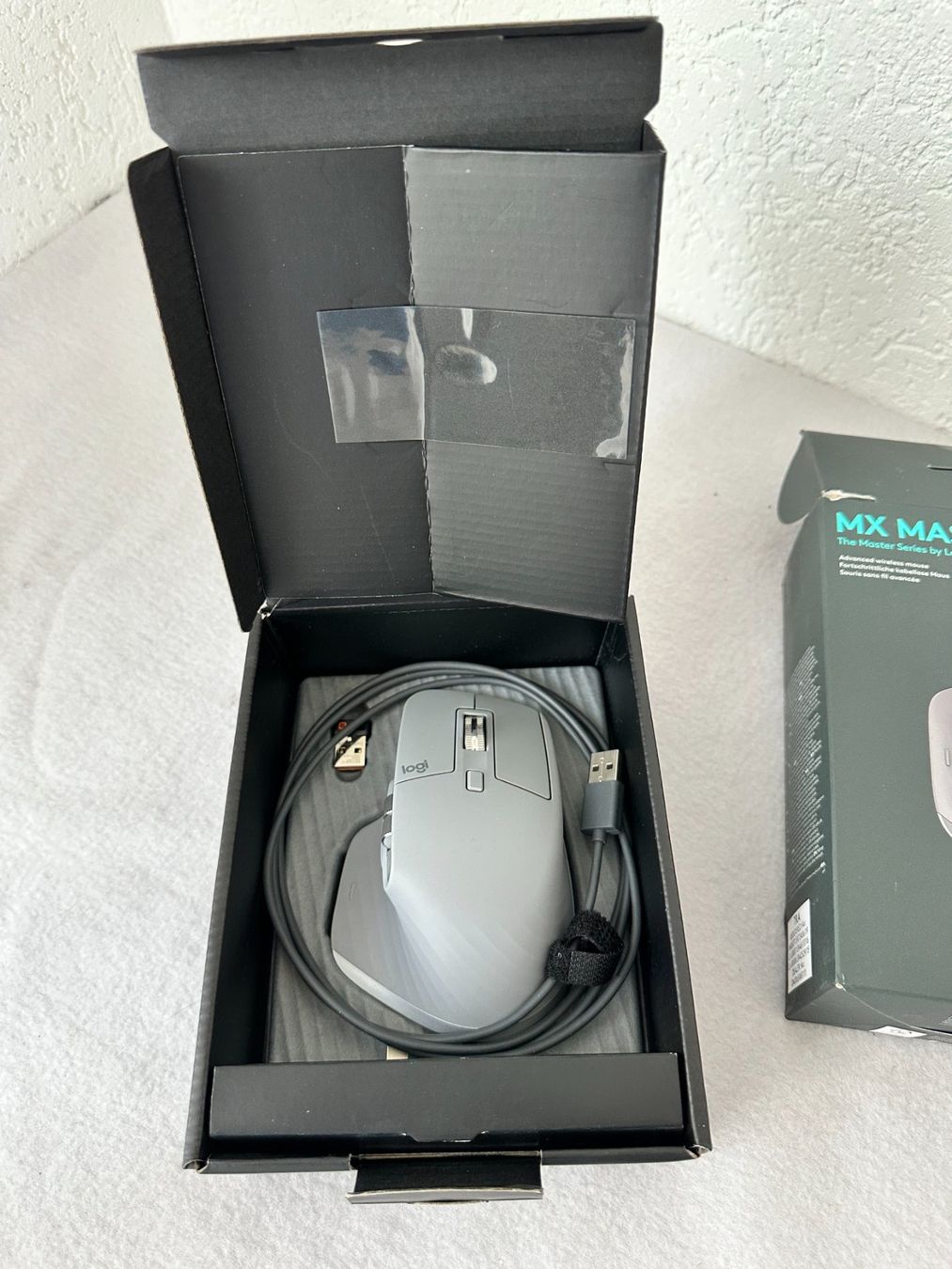 Logitech Mouse: Logitech MX 3 Master High-End Bluetooth Maus – Mid Gray – Nuovo e nell'imballaggio originale da Abtwil AG venduto da MaVo.0710 2