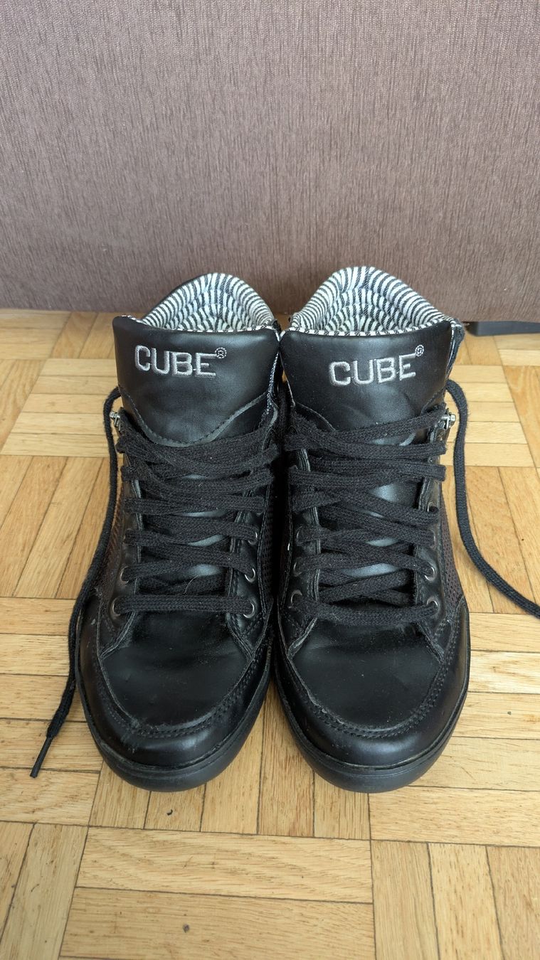 Cube Chaussures femmes: Halbschuh schwarz Gr. 39 – Neuf (Voir description) à Grüningen par mangaka