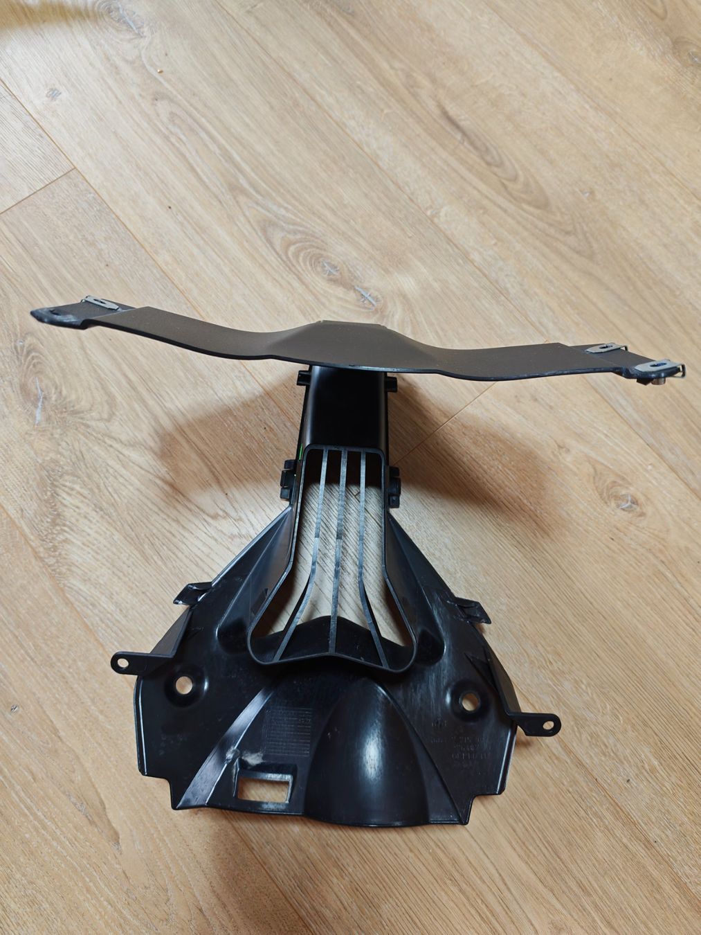 BMW Tutti i ricambio per moto: Bmw S1000rr Front Lufteinlass – Usato da Merlischachen venduto da lebkuchen3 2