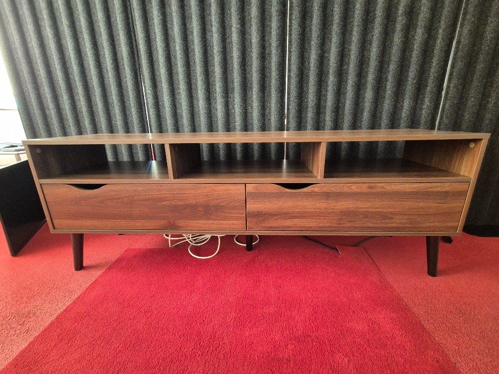 Mobili TV: TV Möbel Holz 160 x 39 x 58 cm – Usato da Feusisberg venduto da Whitefir