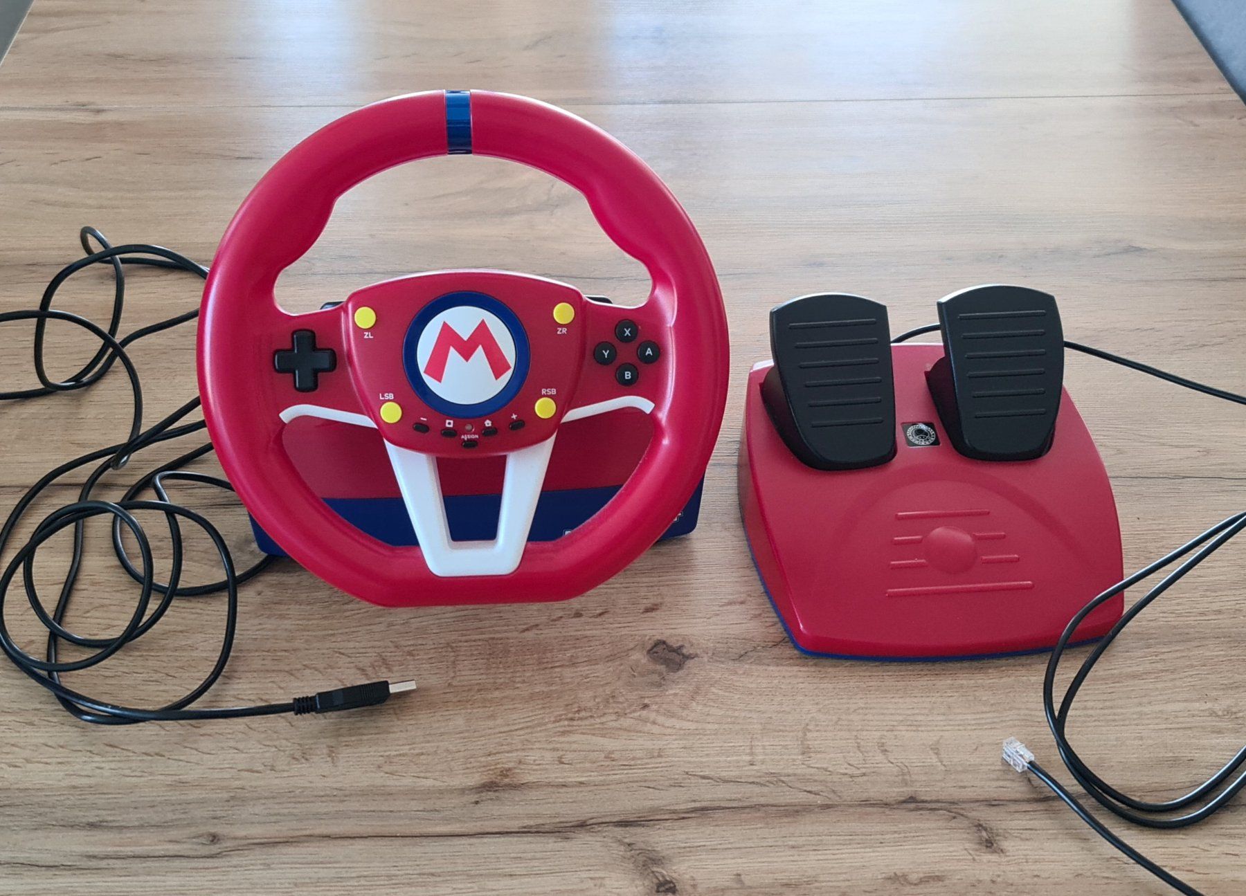 Nintendo Controller: Mario Kart Racing Wheel Pro Mini – Usato da Ittigen venduto da Baba_77