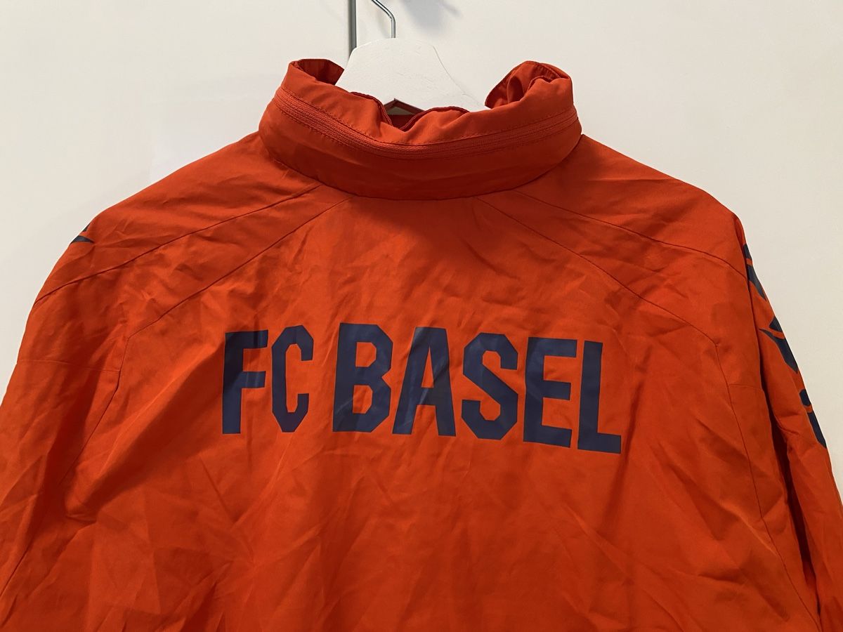 Giacche: FC Basel Regenjack, Grösse M – Usato da Basel venduto da niki7v 2