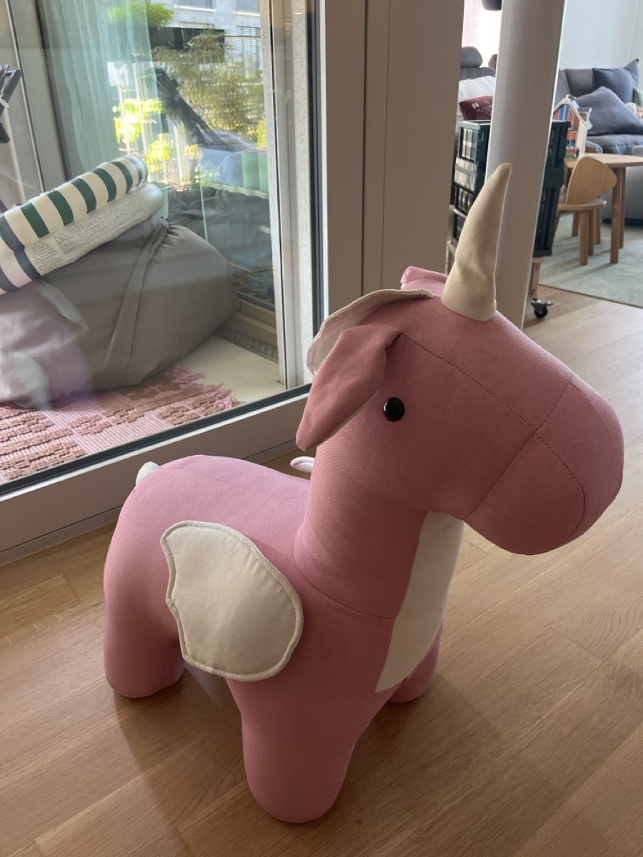 Spielzeuge: Einhorn  – Gebraucht aus Adliswil von oktschuess10 2