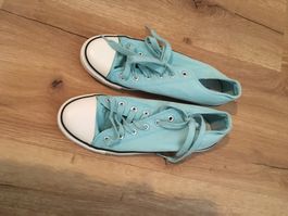 Turnschuhe 37