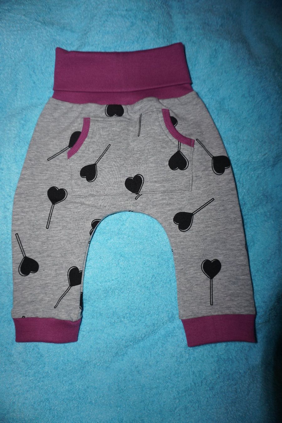 Pantaloni: Hose – Nuovo (secondo la descrizione) da Luterbach venduto da Eggenschw5