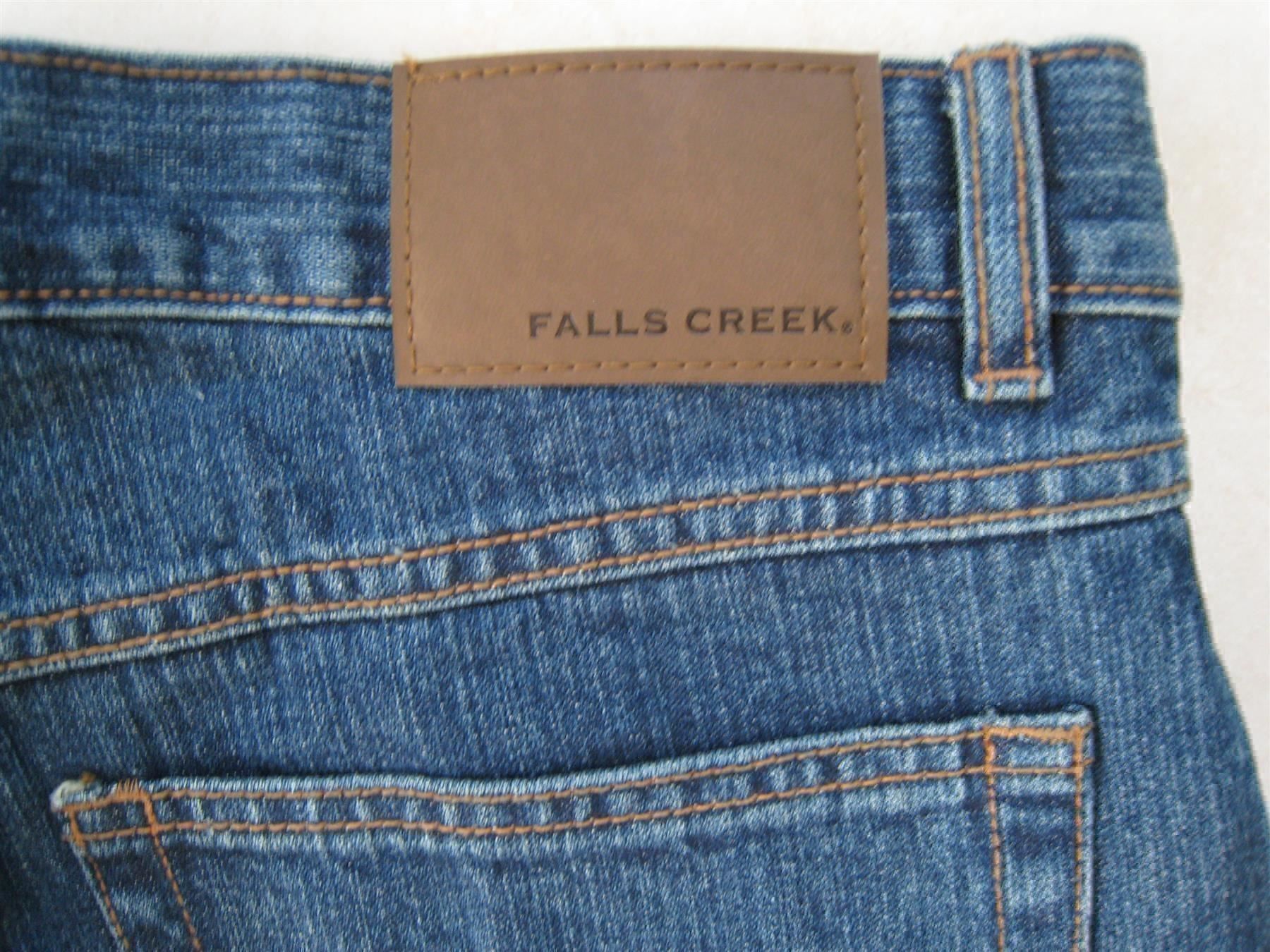 Jeans: ***** Jeans Falls Creek blau - Neu – Nuovo e nell'imballaggio originale da Villaz-St-Pierre venduto da Ubid 3