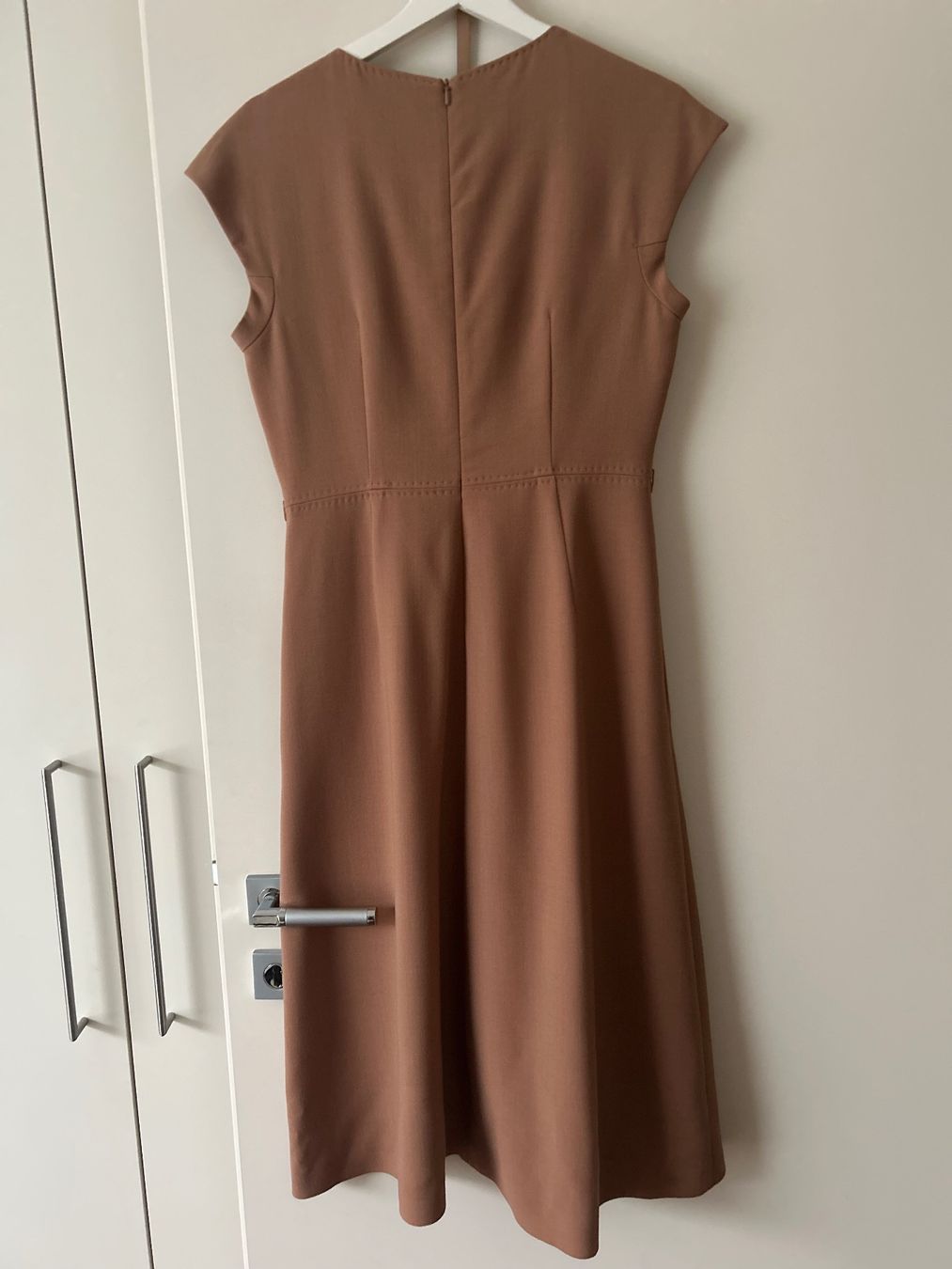 Max Mara Vestiti: Max Mara Dress Wool Blend Size S – Nuovo (secondo la descrizione) da Schindellegi venduto da nan_727n 4