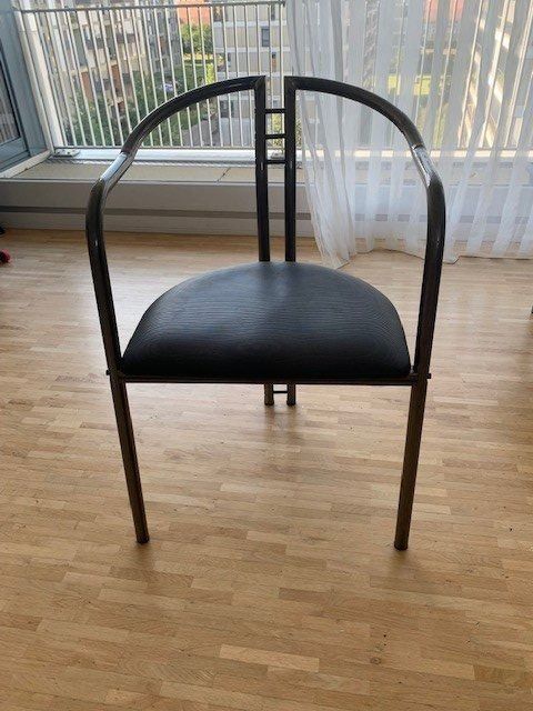 Bürostuhl Metall - schwarzes Polster (Gebraucht) in Zürich für CHF 1 ...