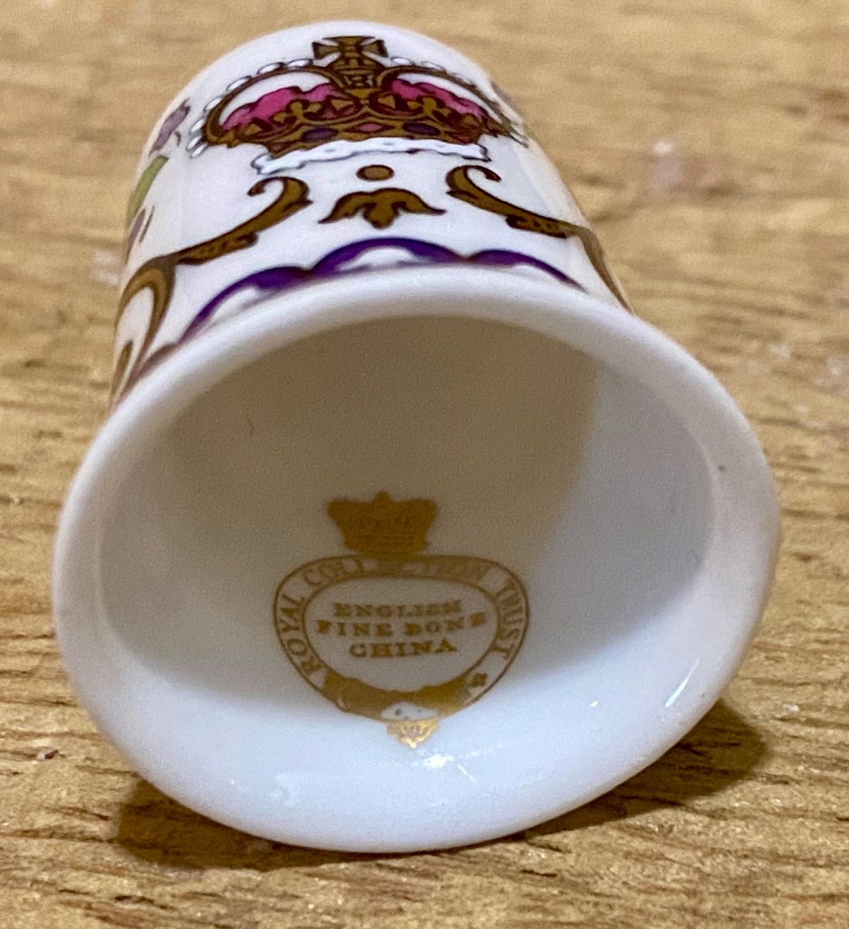 Ditali: ROYAL COLLECTION - Fingerhut im Originalkarton - England – Usato da Root venduto da ENGLAND-TREASURES 3