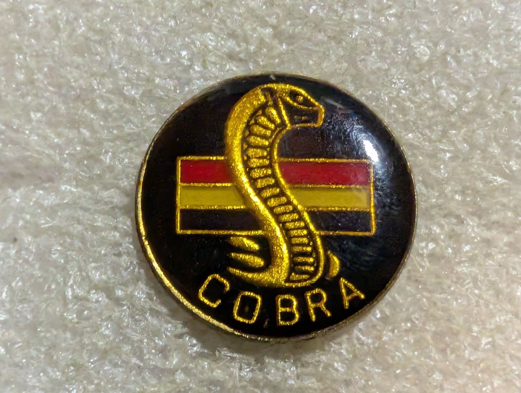 Plaquettes & Badges: Ansteckpin 60: Cobra – D'occasion à Oppligen par Pin-Fall-Shop