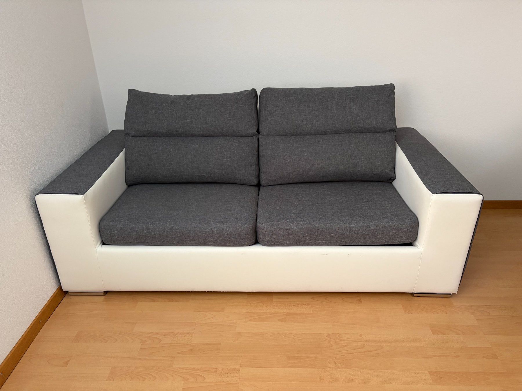Sofas: Hochwertiges Ausziehsofa – Gebraucht aus Wolhusen von Bruno710