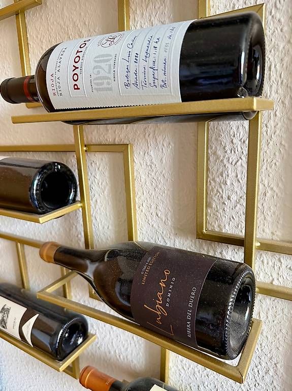 Regale: Support mural pour bouteilles | Wall-mounted bottle rack – Gebraucht aus Carouge GE von mma_7n9b 1