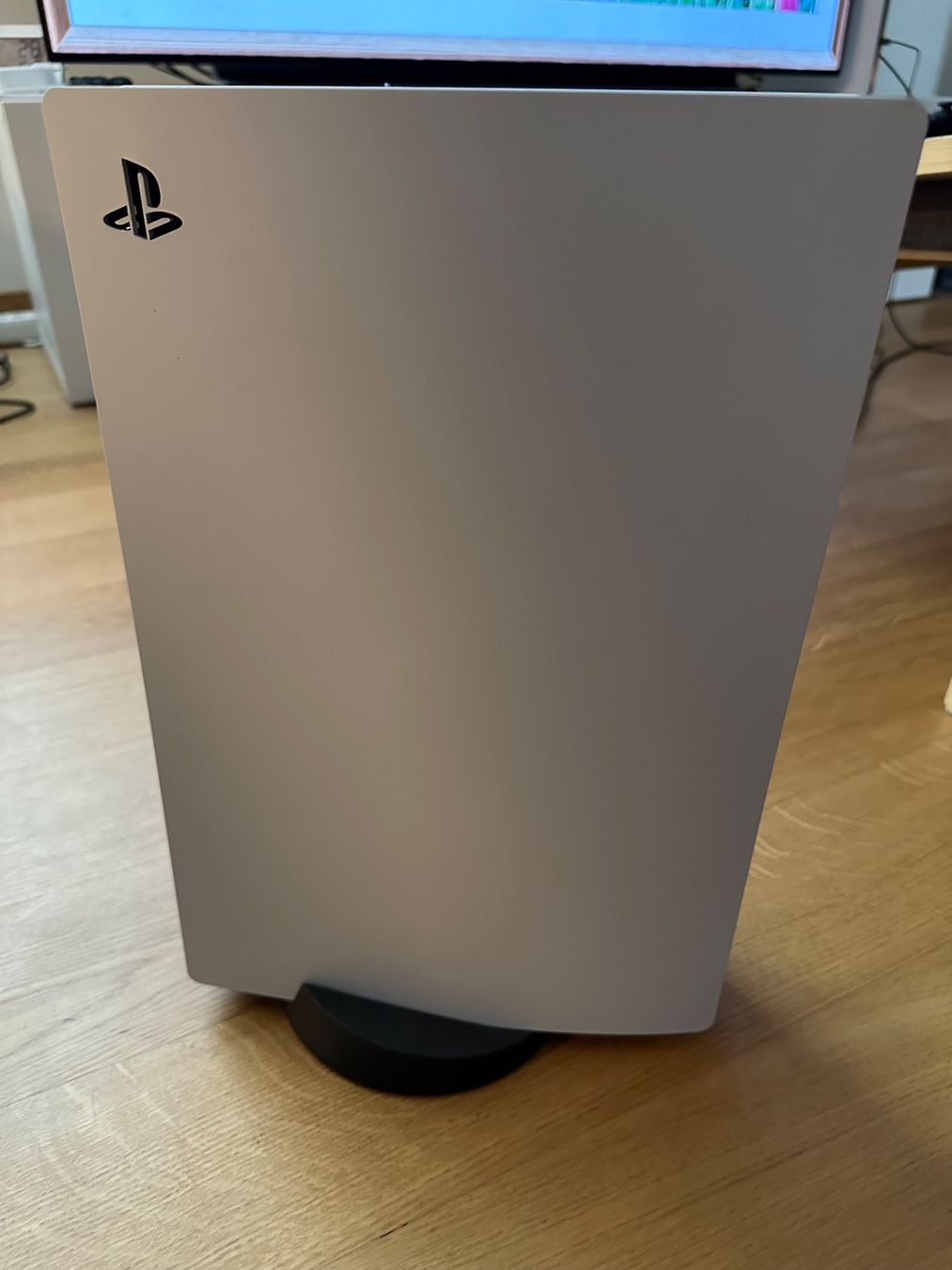 Sony Konsolen: Sony PlayStation 5 Disc Edition + Controller + 1xPS5 Game – Gebraucht aus Zürich von Kiwianer83 1