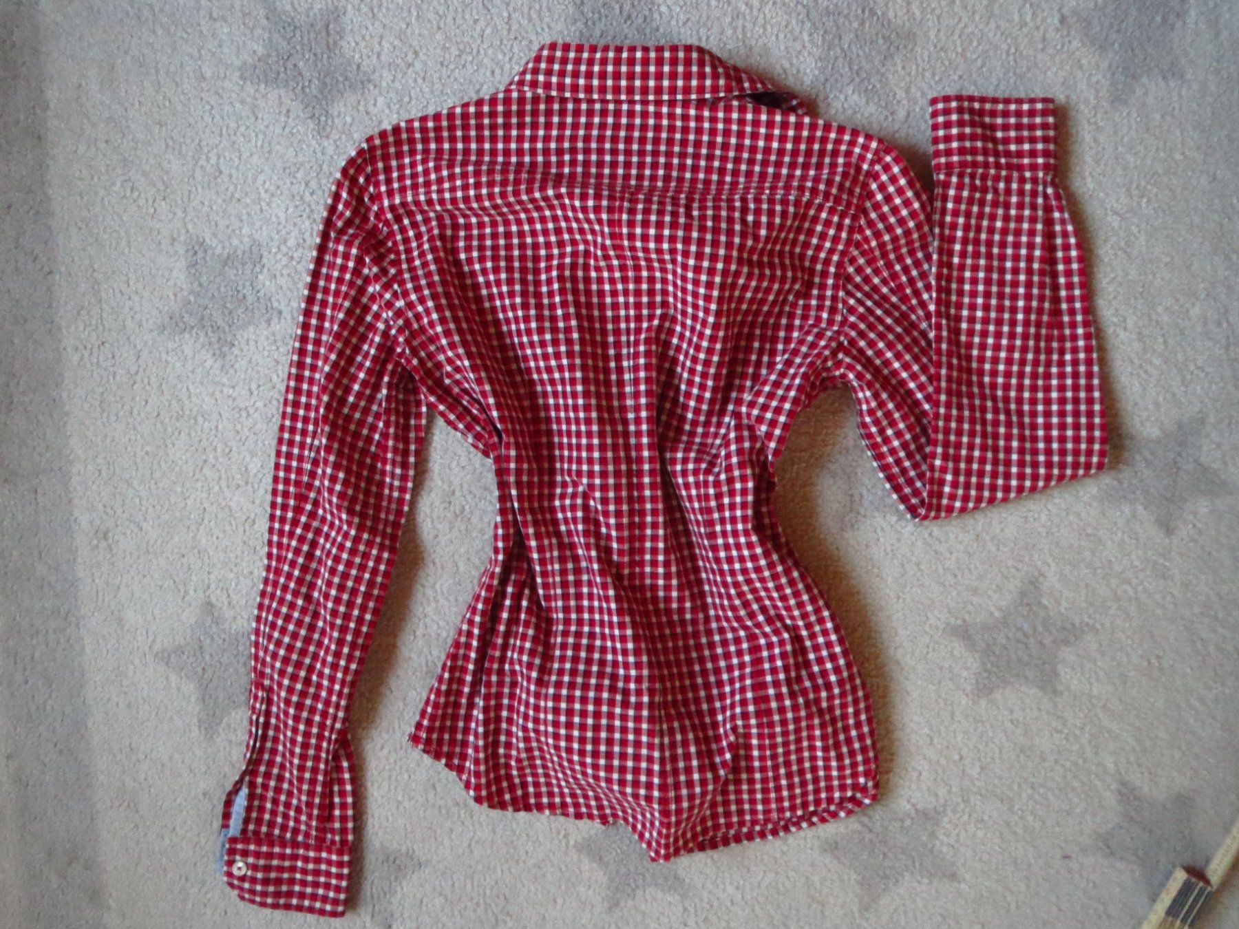 Peak Performance Camicette: NEUWERTIGE PEAK PERFORMANCE Damen Bluse Gr S – Usato da Kiental venduto da Anna8702 8