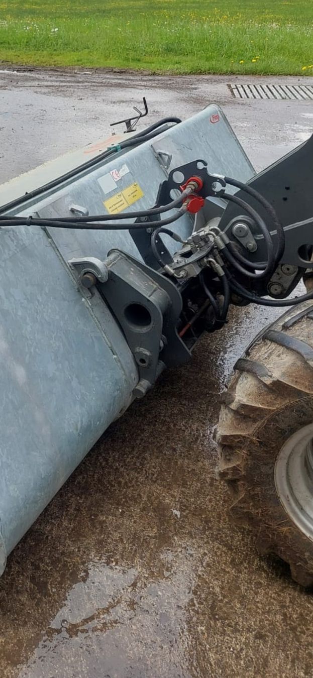 Tutte le macchine: Kehrmaschine  Fliegl  – Usato da Unteriberg venduto da amd89 2