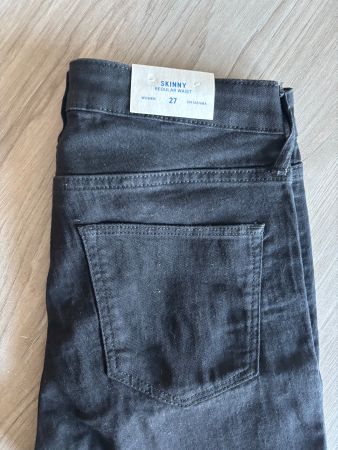 Jeans noir H&M Skinny Taille 27/32 État Neuf!