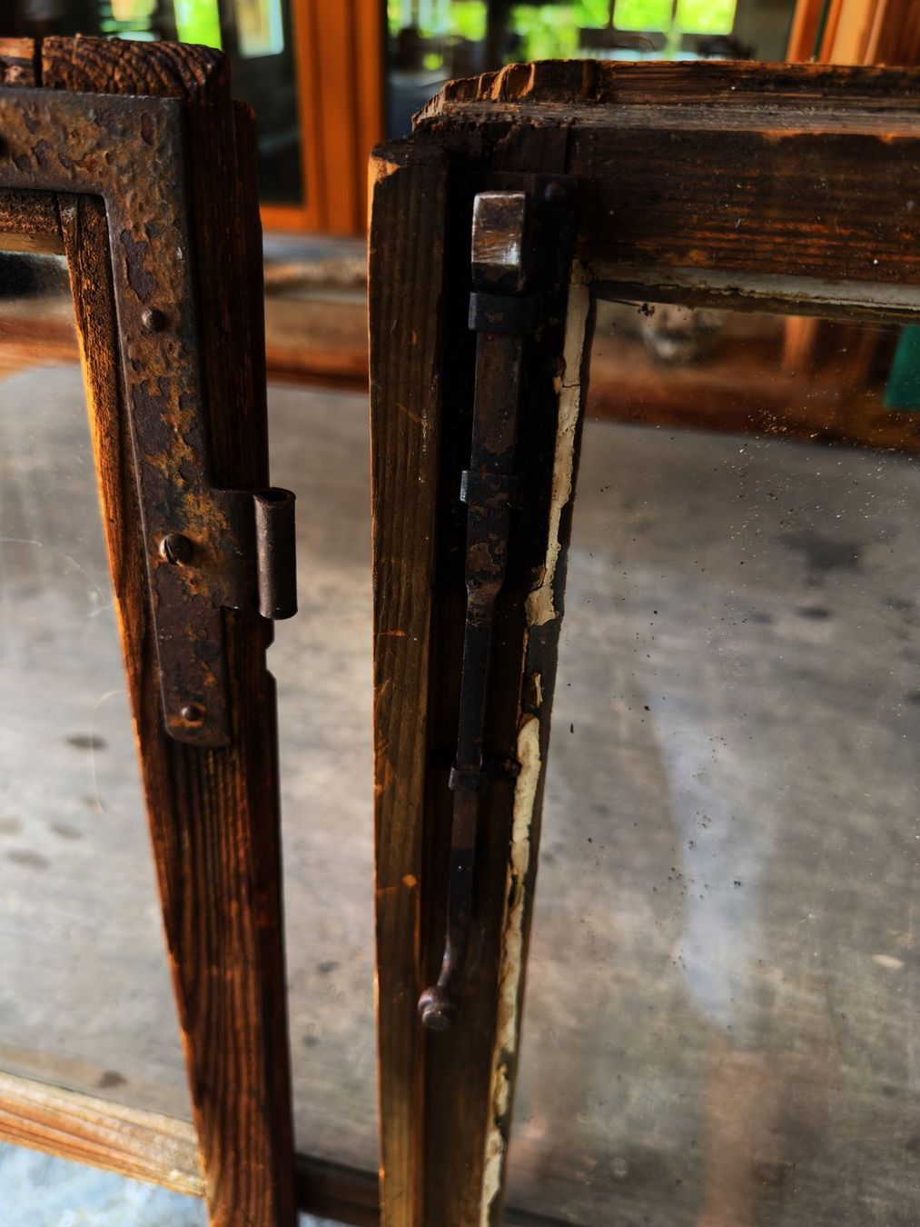 Finestre: Antike Holzfenster 2er-Set, Originalglas, 122 x 40 cm – Usato da Walkringen venduto da larsGaebler 4