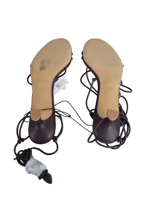 H&M Damenschuhe: H&M Sandalen Gr. 42 – Neu (gemäss Beschreibung) aus Wangen b. Olten von Restwert_Wangen 3