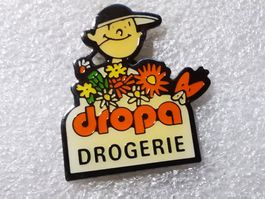 Ansteckpin 53: Dropa Drogerie