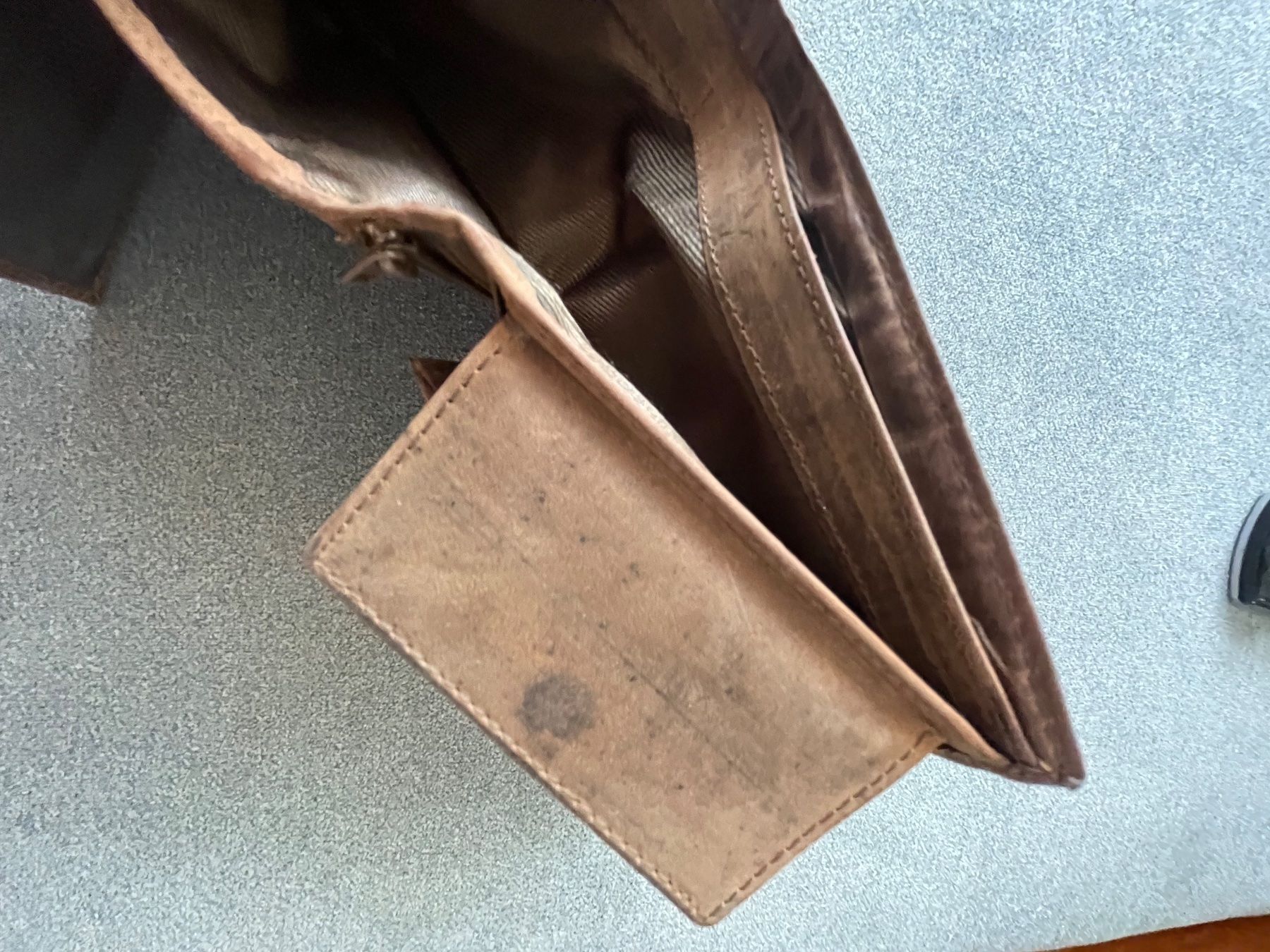 Portefeuilles: Leder Portemonnaie Sternzeichen Widder – D'occasion à Spreitenbach par Eidgnoss 3