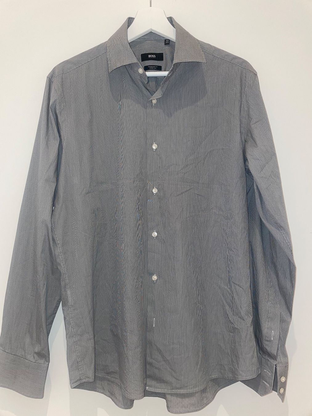 Hugo Boss Camicie: BOSS Herrenhemd Gr. 40    15 1/2 – Usato da Zürich venduto da pacta_sunt_servanda 1